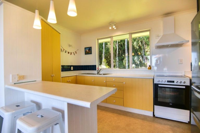 Photo of property in 17 Fairburn Place, Charleston, Cape Foulwind, 7892