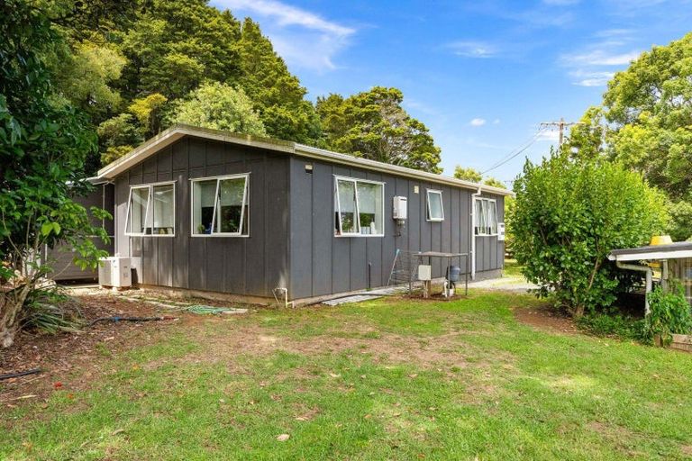 Photo of property in 16 Kokopu Block Road, Maungatapere, Whangarei, 0179