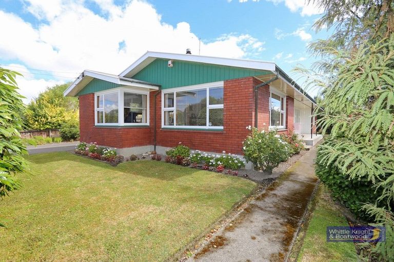 Photo of property in 21 Reading Street, Upper Riccarton, Christchurch, 8041