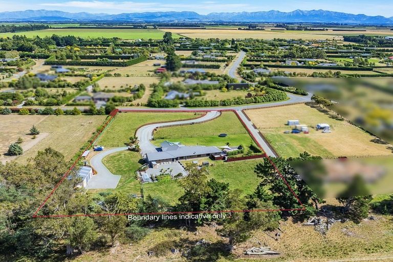 Photo of property in 9 Thorndon Close, Kirwee, Darfield, 7571