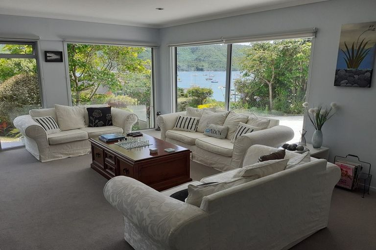 Photo of property in 7 Finlay Grove, Waikawa, Picton, 7220