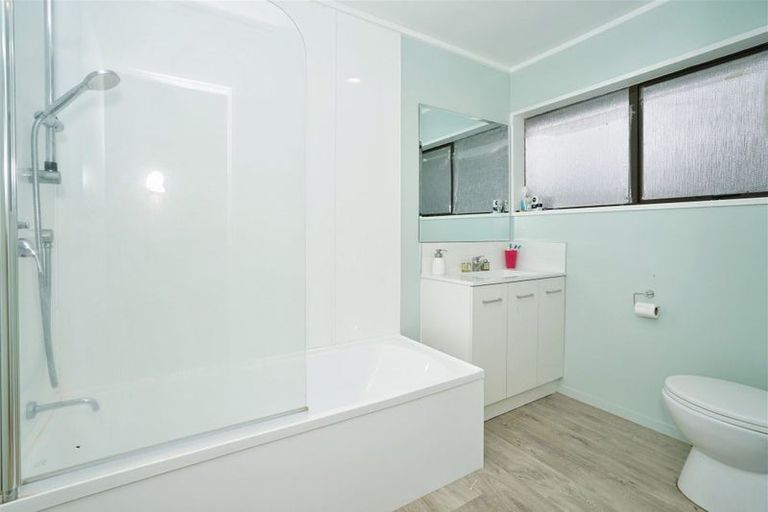 Photo of property in 11d Baverstock Road, Nawton, Hamilton, 3200