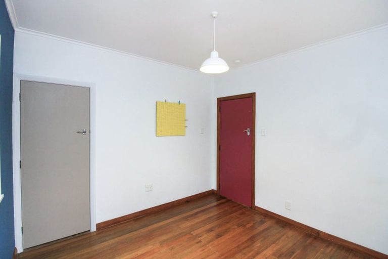 Photo of property in 13 Aplin Terrace, Ngaio, Wellington, 6035