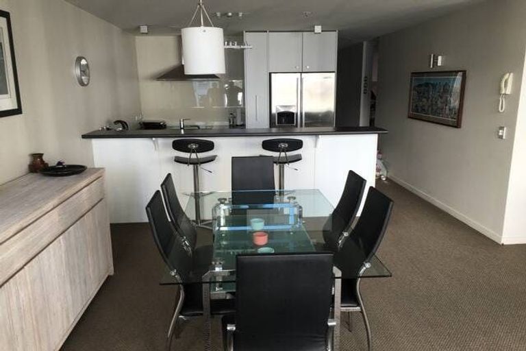 Photo of property in Montreaux Apartments, 9f/164 The Terrace, Wellington Central, Wellington, 6011