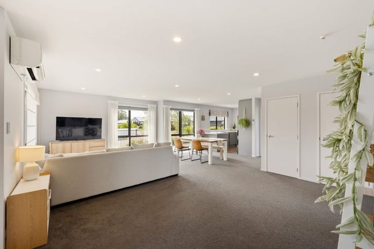 Photo of property in 9 Arabella Crescent, Yaldhurst, Christchurch, 8042