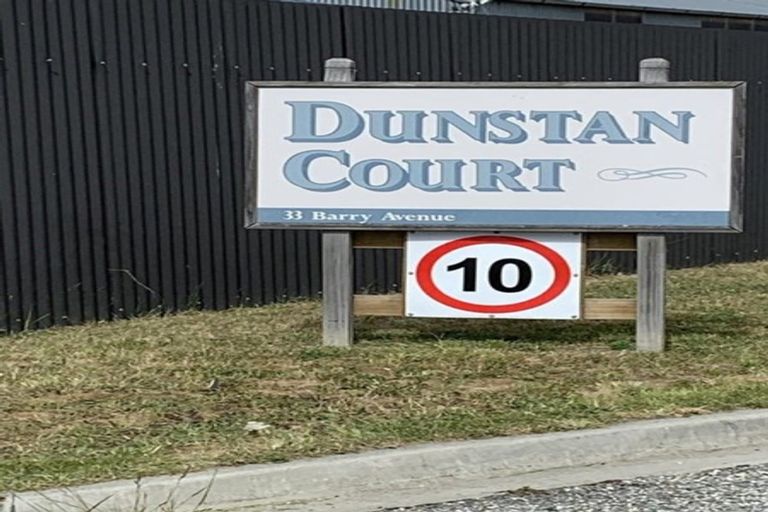 Photo of property in 33e Barry Avenue, Cromwell, 9310