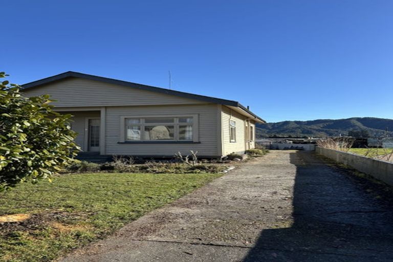 Photo of property in 54 Crampton Road, Reefton, 7830
