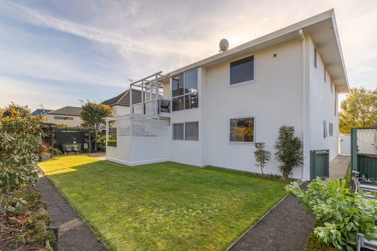 Photo of property in 23 Briarmont Street, Avondale, Christchurch, 8061