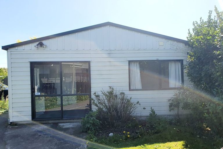 Photo of property in 16 Norris Street, Prebbleton, 7604