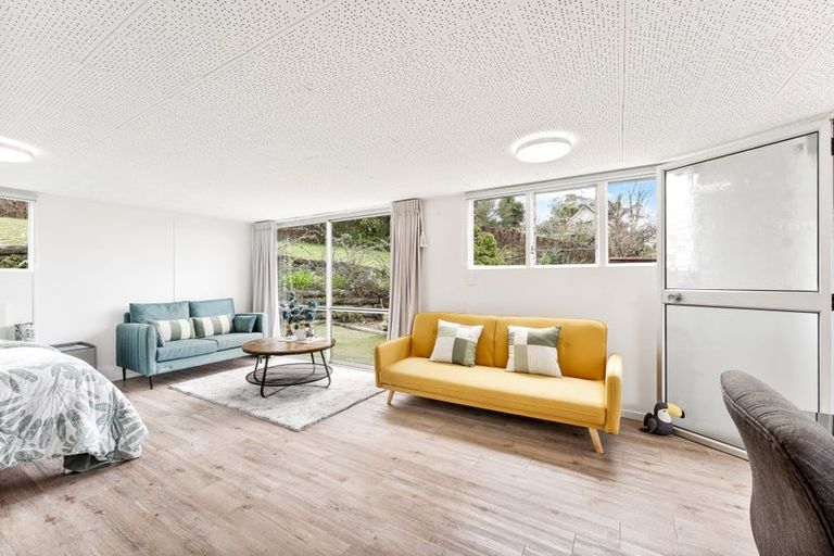 Photo of property in 4 Beverley Road, Stanmore Bay, Whangaparaoa, 0932