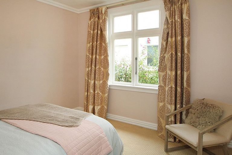 Photo of property in 48 Ure Street, South Hill, Oamaru, 9400