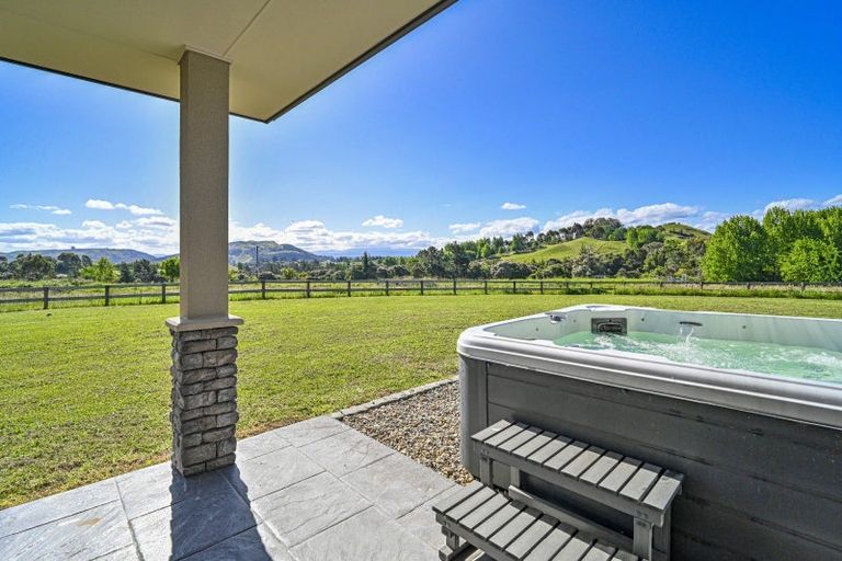 Photo of property in 610 Apley Road, Puketapu, Napier, 4184