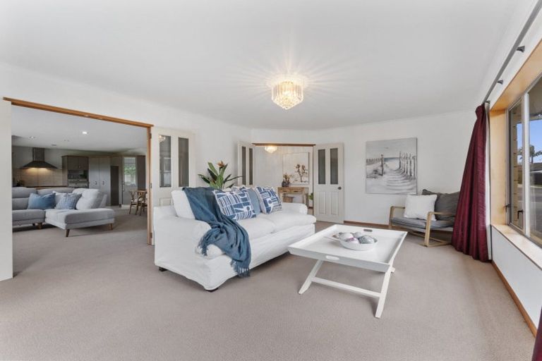 Photo of property in 5 Shire Place, Papamoa Beach, Papamoa, 3118