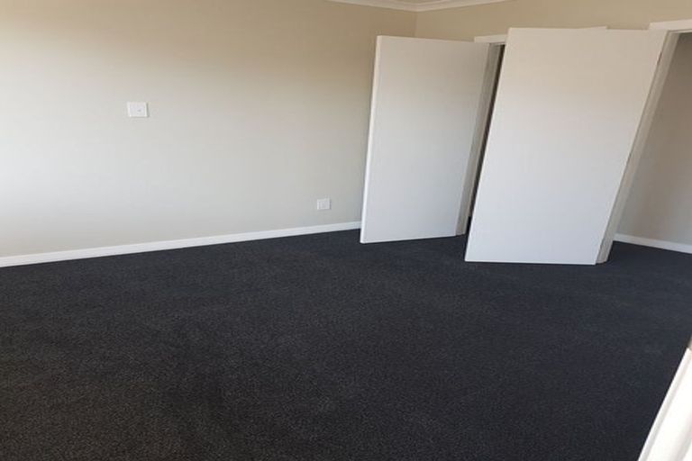 Photo of property in 22 Browne Street, Waitara, 4320
