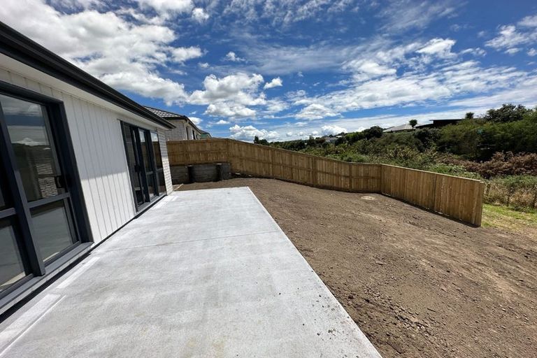 Photo of property in 55 Ridge Drive, Omokoroa, 3114