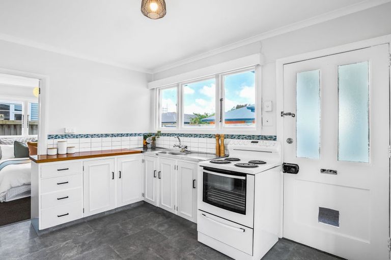 Photo of property in 12 Wellington Street, Phillipstown, Christchurch, 8011