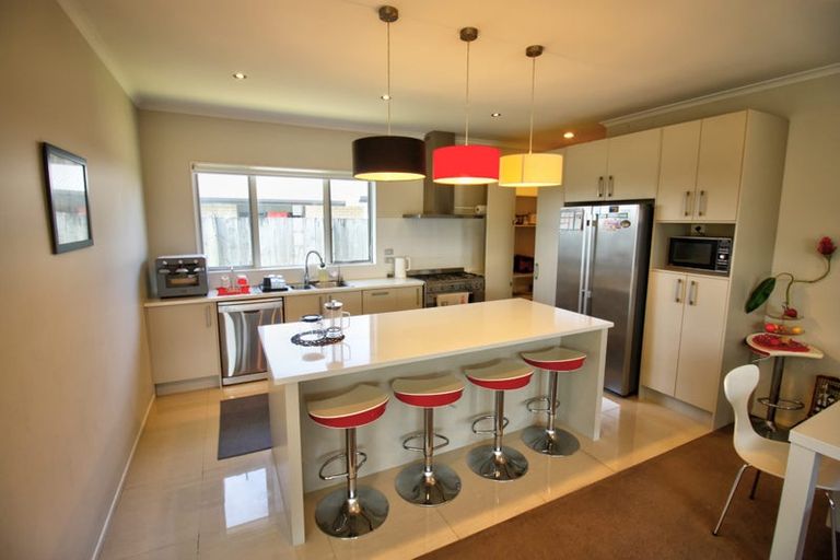 Photo of property in 4 Raupo Place, Rototuna North, Hamilton, 3210