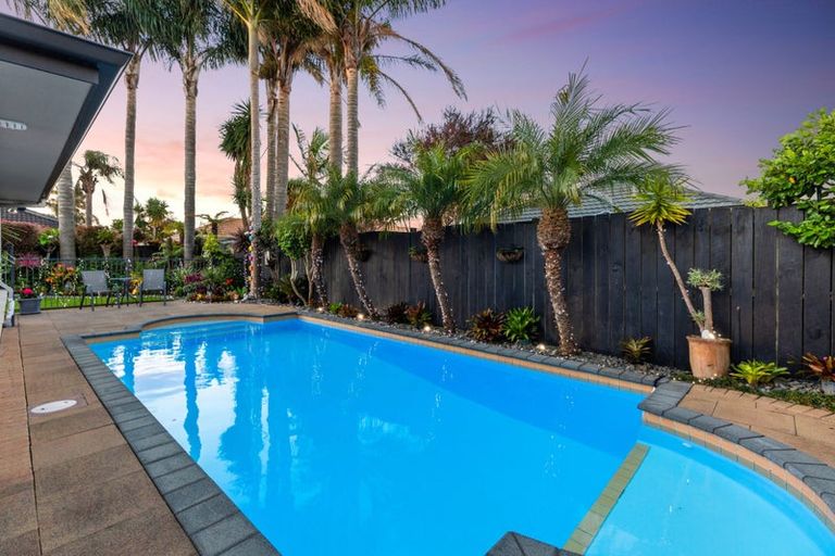 Photo of property in 37 Sorrento Key, Papamoa Beach, Papamoa, 3118