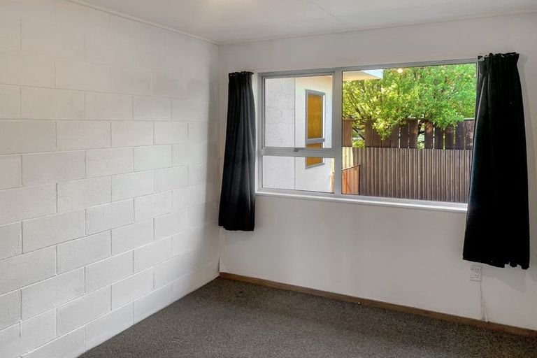 Photo of property in 4/804 Dufferin Street, Akina, Hastings, 4122