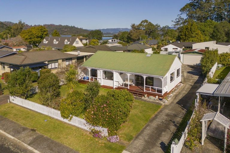 Photo of property in 68 Catherine Crescent, Whitianga, 3510