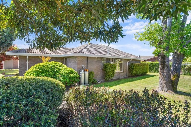 Photo of property in 21b Montclare Avenue, Ilam, Christchurch, 8041