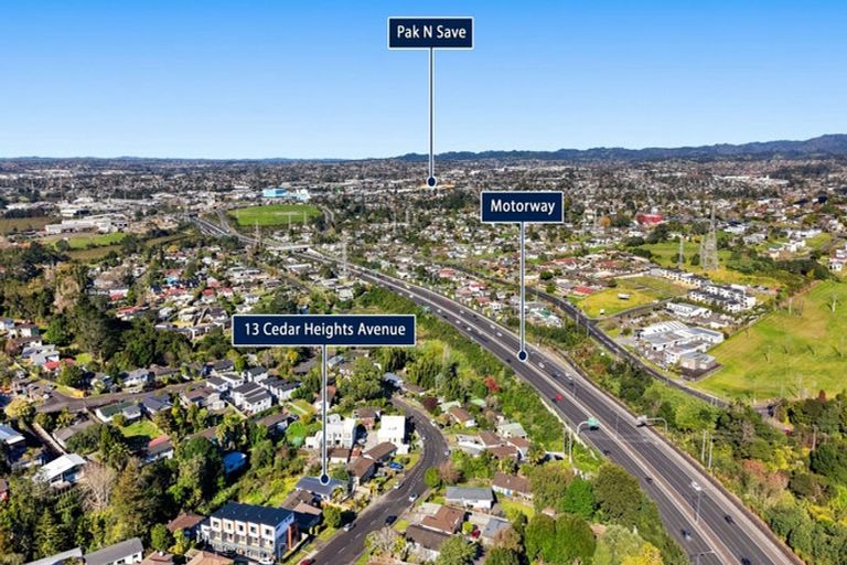 Photo of property in 13 Cedar Heights Avenue, Massey, Auckland, 0614