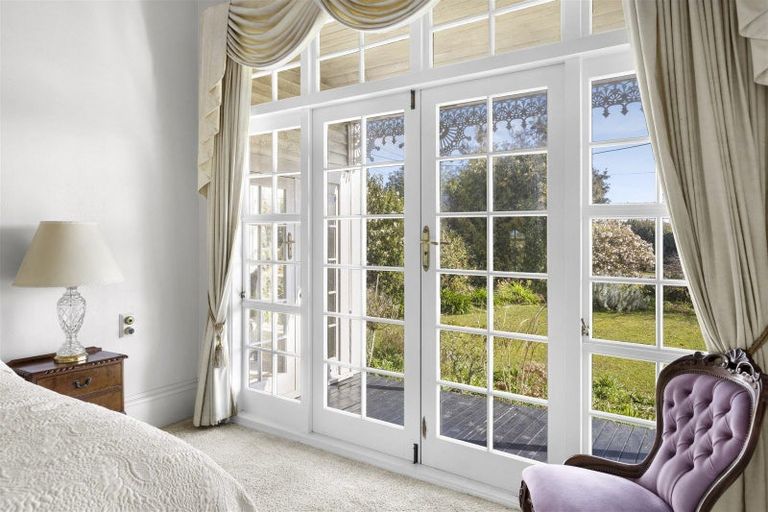 Photo of property in 143 Russell Street, Westport, 7825