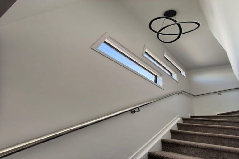 Photo of property in 2/364 Main Road, Huapai, Kumeu, 0810