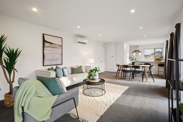 Photo of property in 4 Jefferson Close, Halswell, Christchurch, 8025