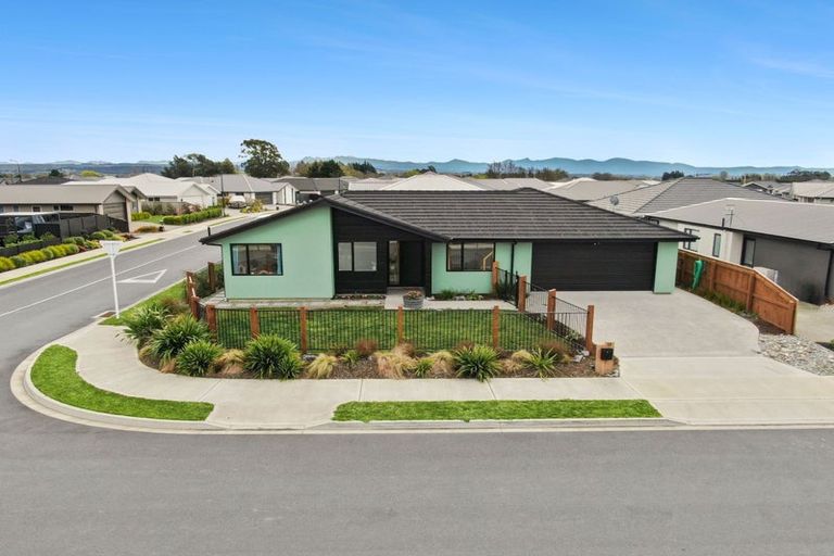 Photo of property in 28 Summersfield Boulevard, Appleby, Richmond, 7020