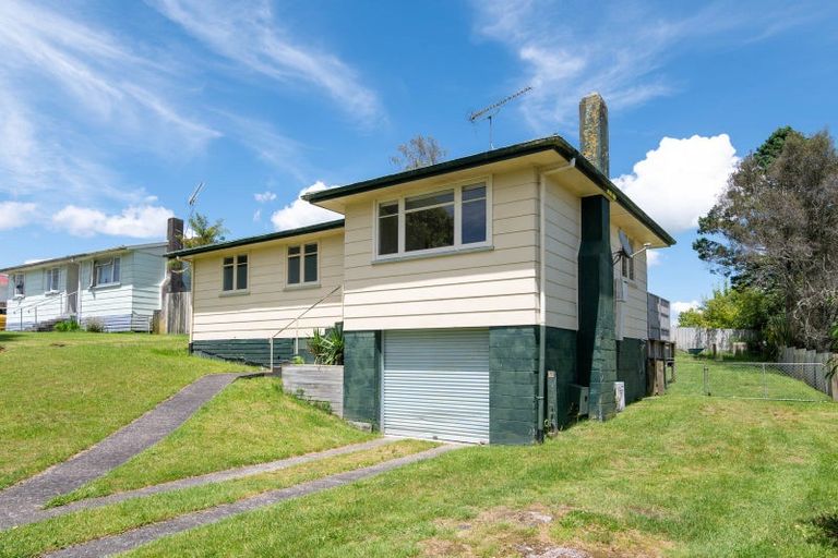 Photo of property in 243 Balmoral Drive, Tokoroa, 3420