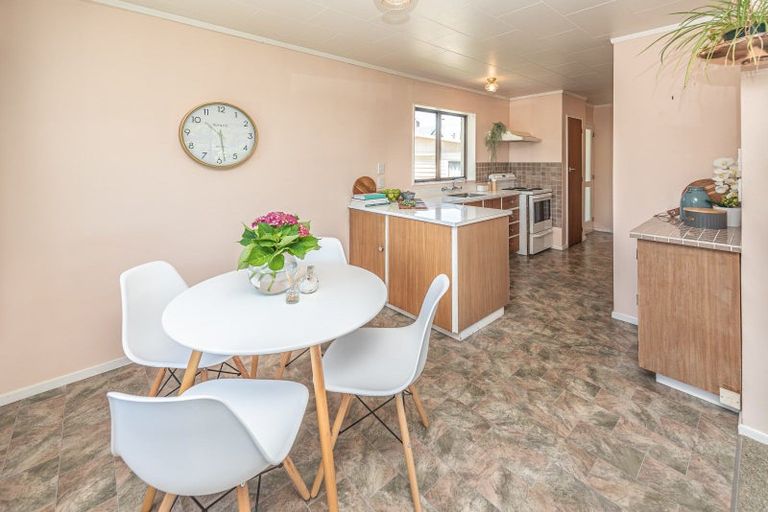 Photo of property in 8 Borlase Place, Aramoho, Whanganui, 4500