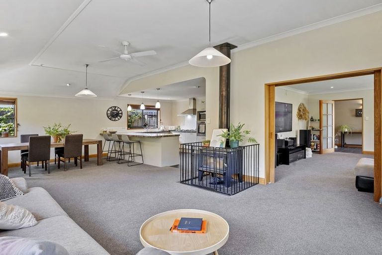 Photo of property in 5 Freeman Close, Abbotsford, Dunedin, 9018