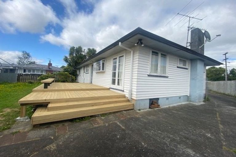 Photo of property in 26 Sutton Crescent, Papakura, 2110