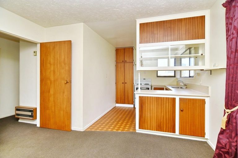 Photo of property in 2/1 Mapledale Place, Halswell, Christchurch, 8025