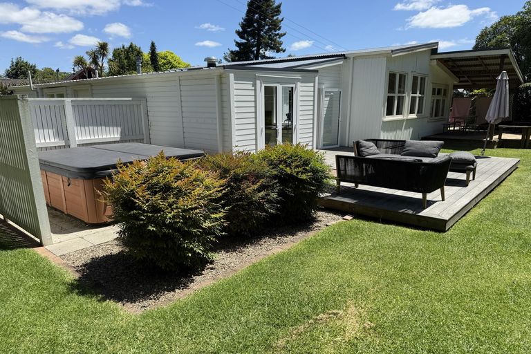 Photo of property in 18 Bronte Place, Leamington, Cambridge, 3432