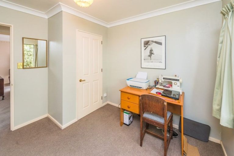 Photo of property in 20b Waharua Place, Tawhero, Whanganui, 4501