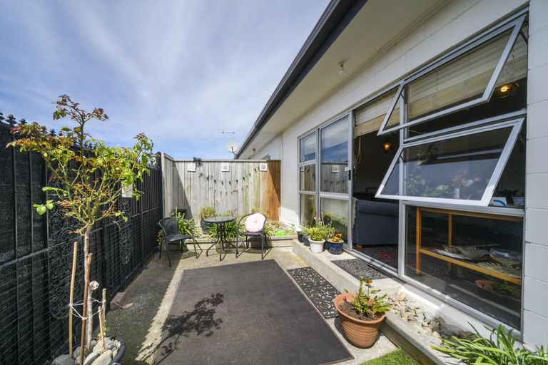 Photo of property in 2/626 Church Street, Terrace End, Palmerston North, 4410