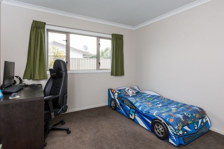 Photo of property in 13b Hinton Road, Taradale, Napier, 4112