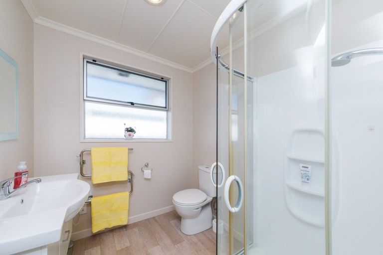 Photo of property in 82 Ferguson Street, Awapuni, Palmerston North, 4412