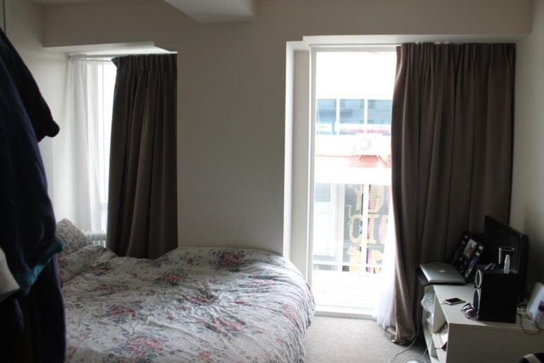 Photo of property in The Peak Apartments, 1001/170 Taranaki Street, Te Aro, Wellington, 6011