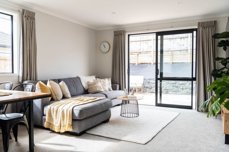 Photo of property in 48 Holystone Road, Whitby, 5024