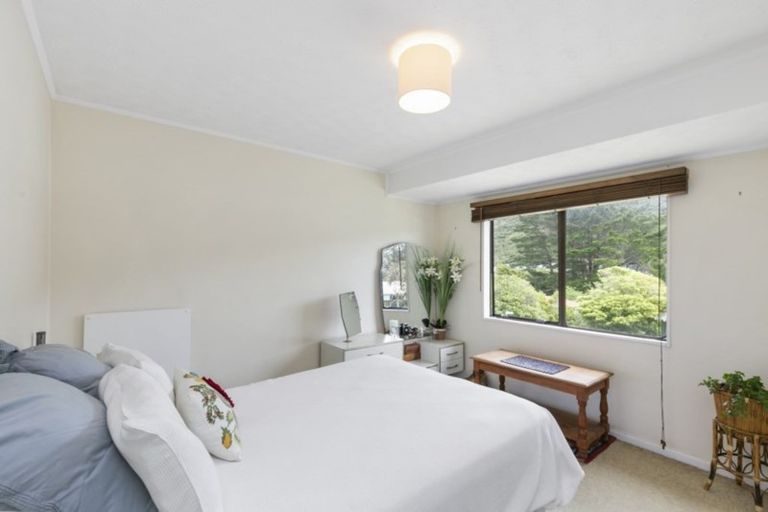 Photo of property in 63 Hazlewood Avenue, Karori, Wellington, 6012