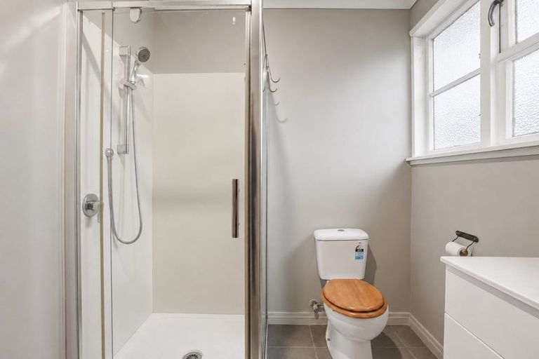 Photo of property in 10 Derby Street, Green Island, Dunedin, 9018