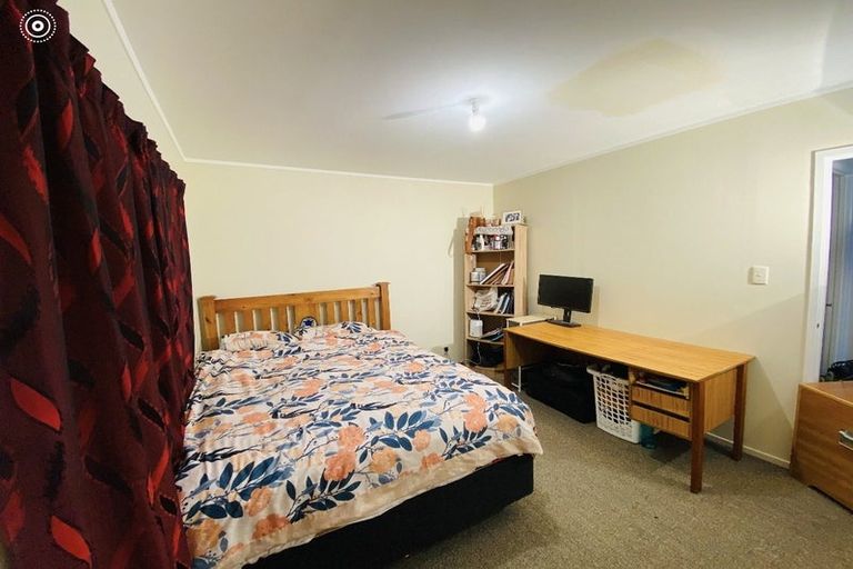 Photo of property in 2/9 George Street, Mangere East, Auckland, 2024