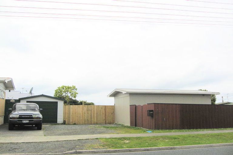 Photo of property in 103 Stanmore Bay Road, Stanmore Bay, Whangaparaoa, 0932