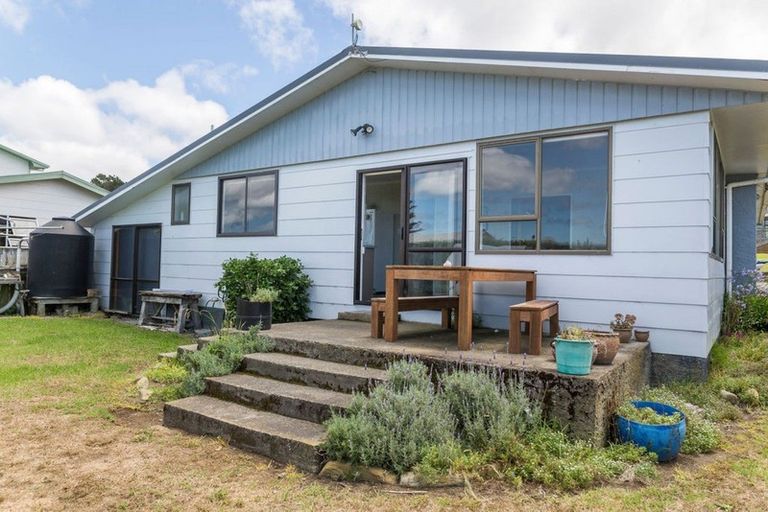 Photo of property in 67 Akitio Esplanade, Akitio, Pongaroa, 4991