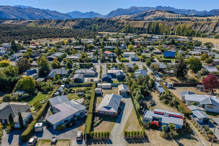 Photo of property in 14 Wairau Road, Albert Town, Wanaka, 9305