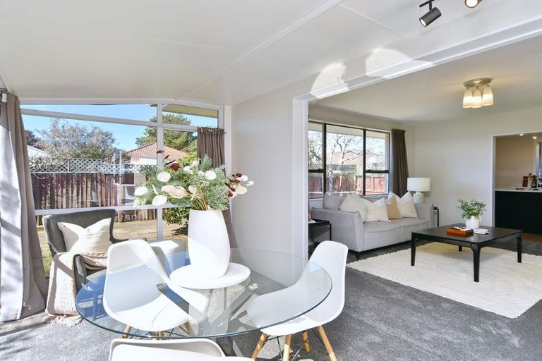 Photo of property in 2/14 Four Elms Place, Parklands, Christchurch, 8083