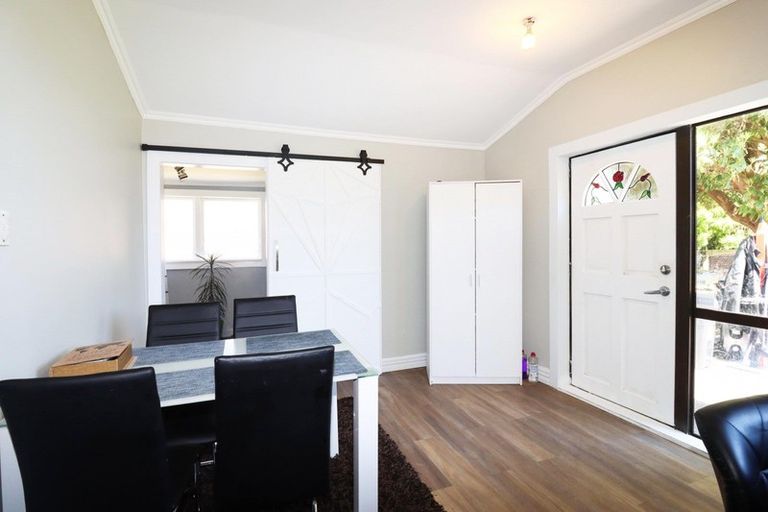 Photo of property in 21 Bridge Street, Eketahuna, 4900